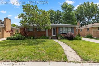 14370 Alexander Street, Livonia, MI 48154