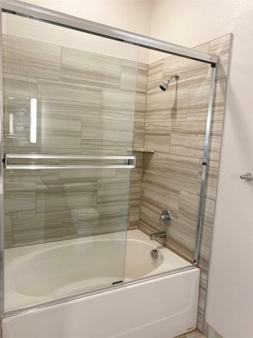 1514 E 15th Street 21, Plano, TX 75074