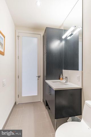 800 S 19TH ST, Philadelphia, PA 19146
