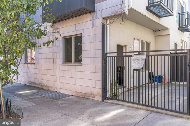800 S 19TH ST, Philadelphia, PA 19146