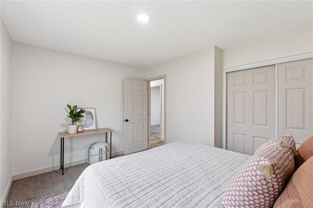 176 Grace Avenue, Barberton, OH 44203