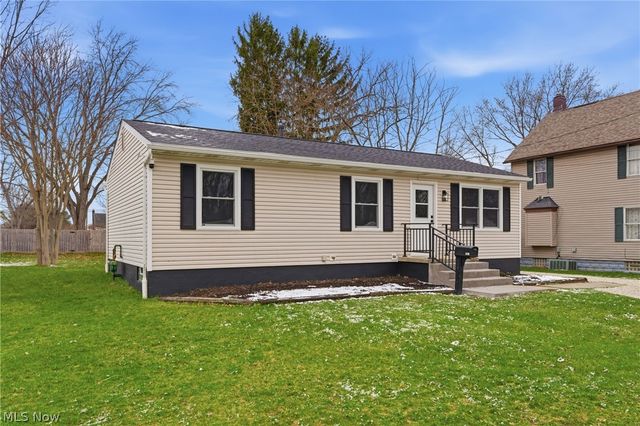 176 Grace Avenue, Barberton, OH 44203