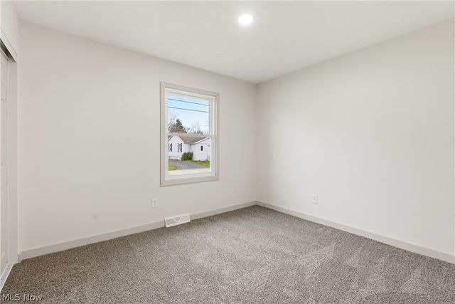 176 Grace Avenue, Barberton, OH 44203