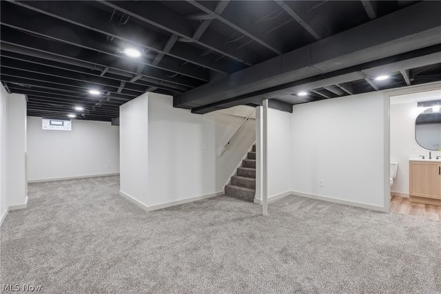 176 Grace Avenue, Barberton, OH 44203