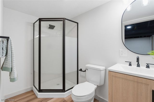 176 Grace Avenue, Barberton, OH 44203