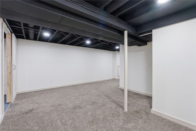 176 Grace Avenue, Barberton, OH 44203