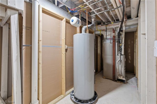 176 Grace Avenue, Barberton, OH 44203