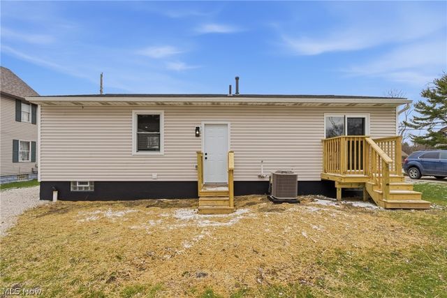 176 Grace Avenue, Barberton, OH 44203