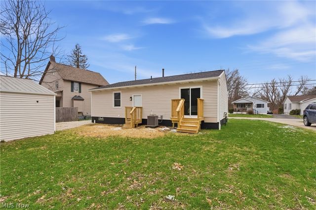 176 Grace Avenue, Barberton, OH 44203