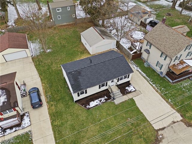 176 Grace Avenue, Barberton, OH 44203