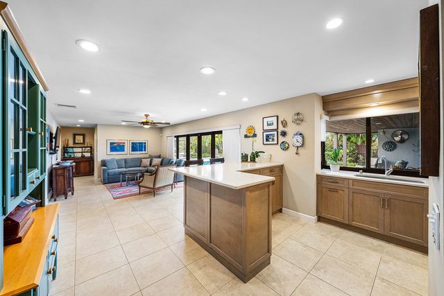 6000 NW 4th Avenue, Boca Raton, FL 33487