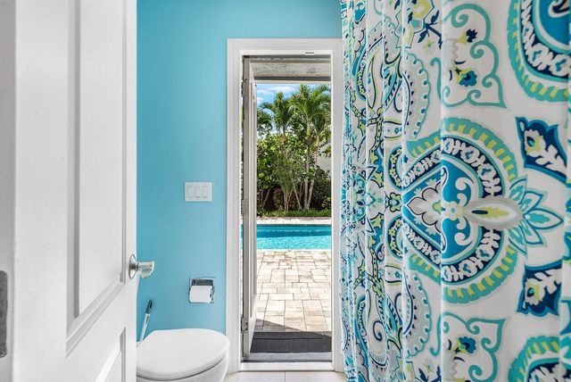 6000 NW 4th Avenue, Boca Raton, FL 33487