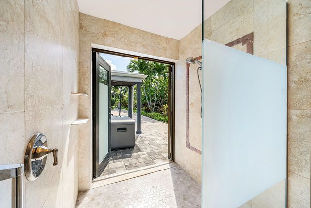 6000 NW 4th Avenue, Boca Raton, FL 33487