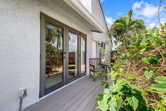 6000 NW 4th Avenue, Boca Raton, FL 33487