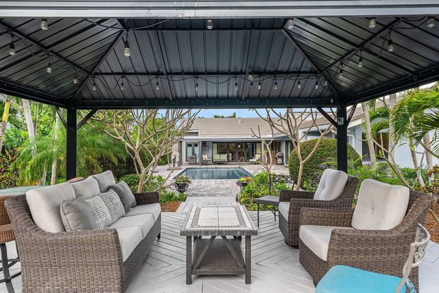 6000 NW 4th Avenue, Boca Raton, FL 33487