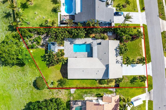 6000 NW 4th Avenue, Boca Raton, FL 33487