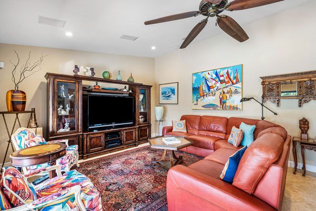 6000 NW 4th Avenue, Boca Raton, FL 33487