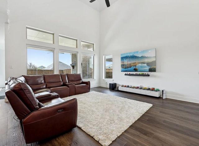 132 Laverna Lane, Hickory Creek, TX 75065