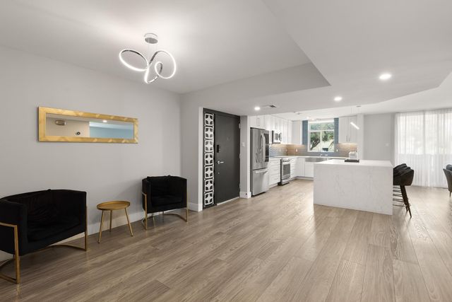 6502 N Central Avenue Unit A103, Phoenix, AZ 85012