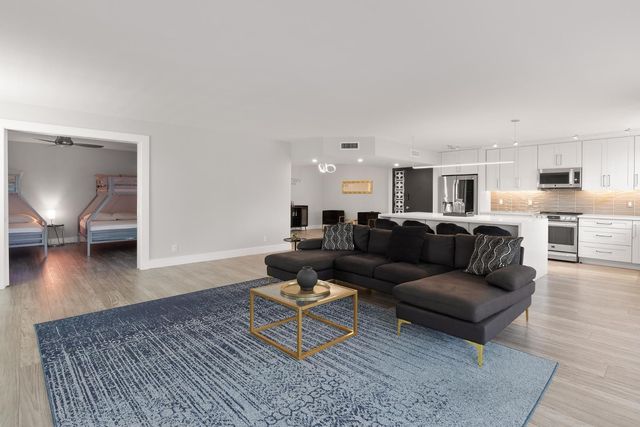 6502 N Central Avenue Unit A103, Phoenix, AZ 85012