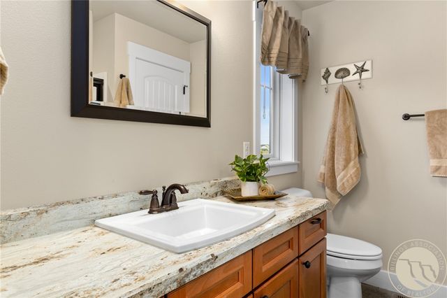 1868 Songbird Drive, Billings, MT 59101