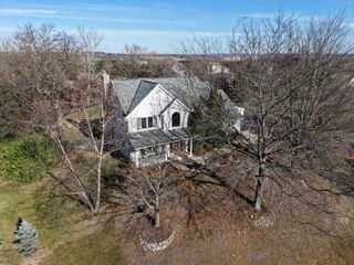 S78W29842 Crossgate DRIVE, Mukwonago, WI 53149