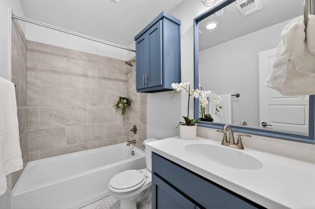 18009 Marea Drive, Edmond, OK 73012