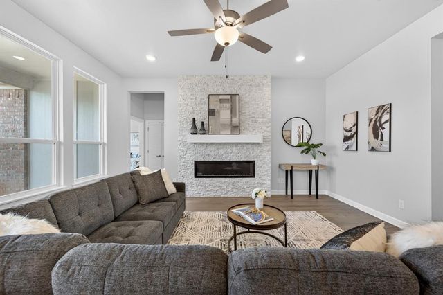 18009 Marea Drive, Edmond, OK 73012