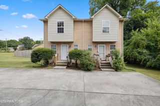 1210 W Parkway Ave B, Knoxville, TN 37912