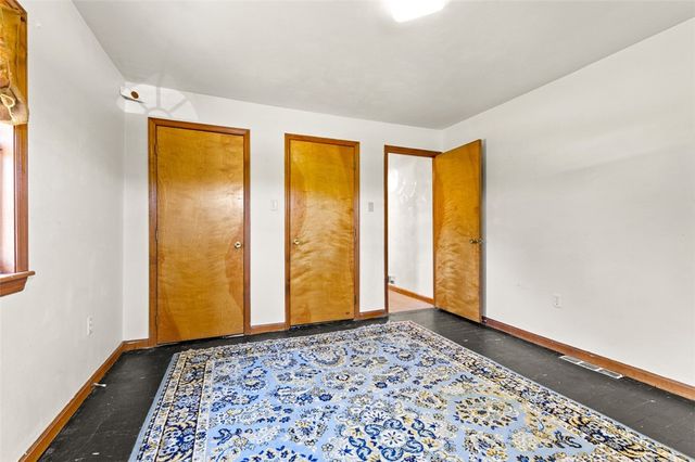 1065 University Dr, Connellsville, PA 15425