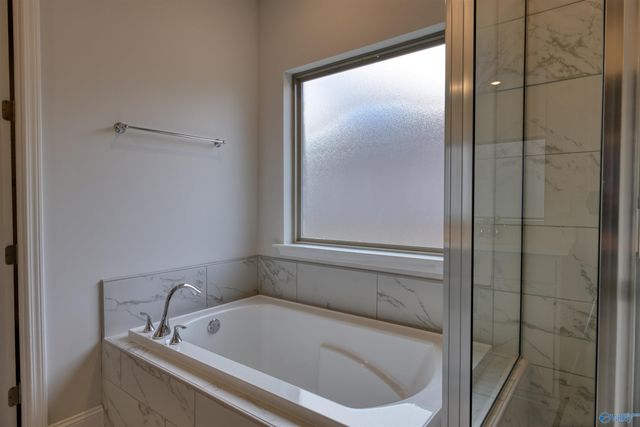 22895 Ansley Drive, Athens, AL 35613