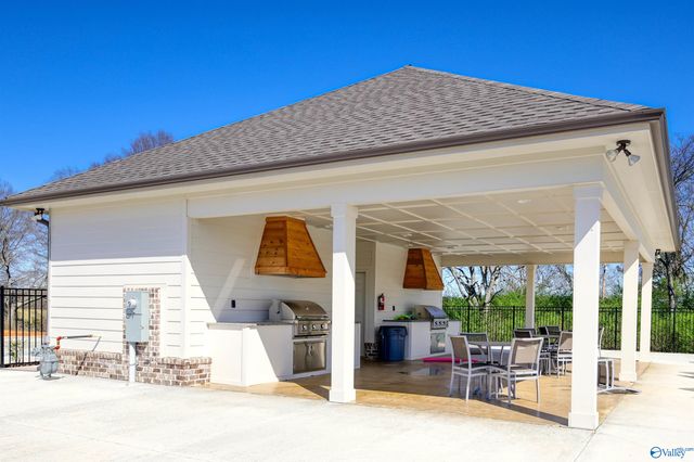 22895 Ansley Drive, Athens, AL 35613