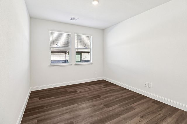 2448 Glacier Ridge, Corinth, TX 76210