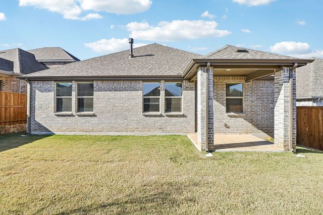 2448 Glacier Ridge, Corinth, TX 76210