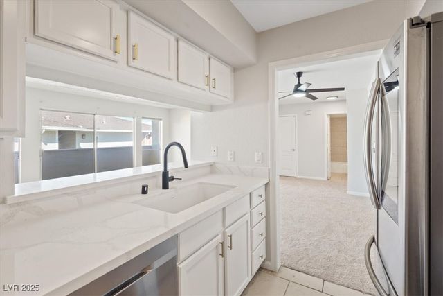 669 Oakmont Avenue 3708, Las Vegas, NV 89109