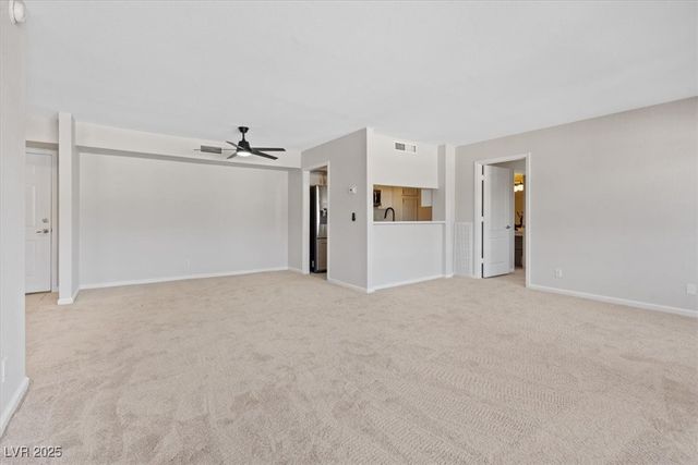 669 Oakmont Avenue 3708, Las Vegas, NV 89109