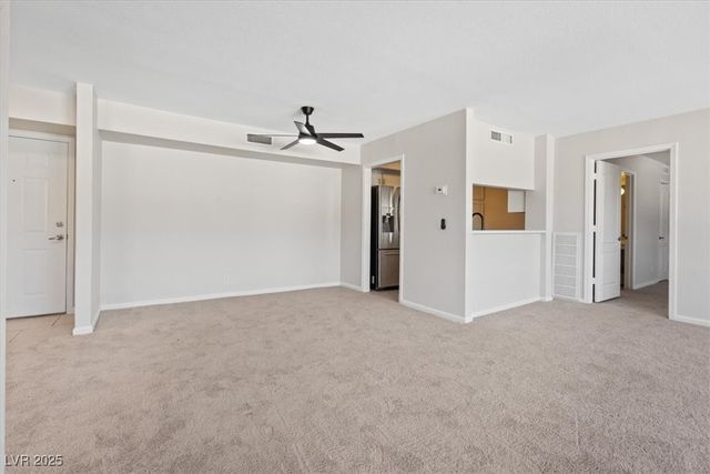 669 Oakmont Avenue 3708, Las Vegas, NV 89109