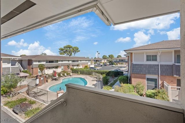 669 Oakmont Avenue 3708, Las Vegas, NV 89109