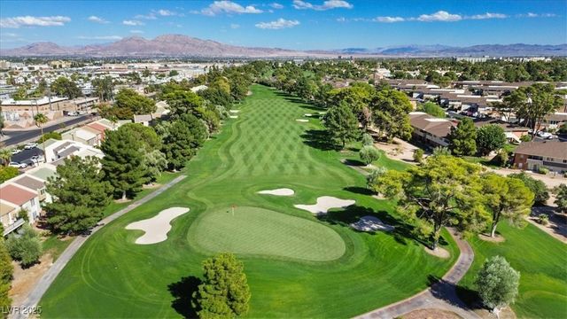 669 Oakmont Avenue 3708, Las Vegas, NV 89109