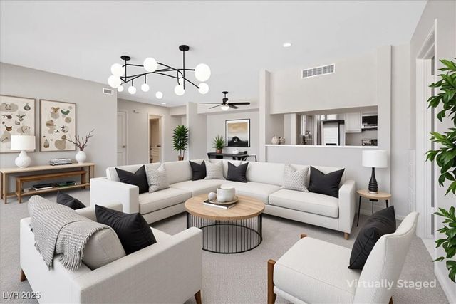 669 Oakmont Avenue 3708, Las Vegas, NV 89109