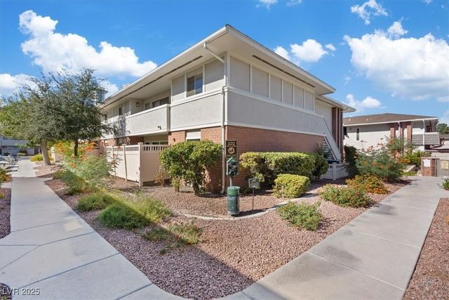 669 Oakmont Avenue 3708, Las Vegas, NV 89109