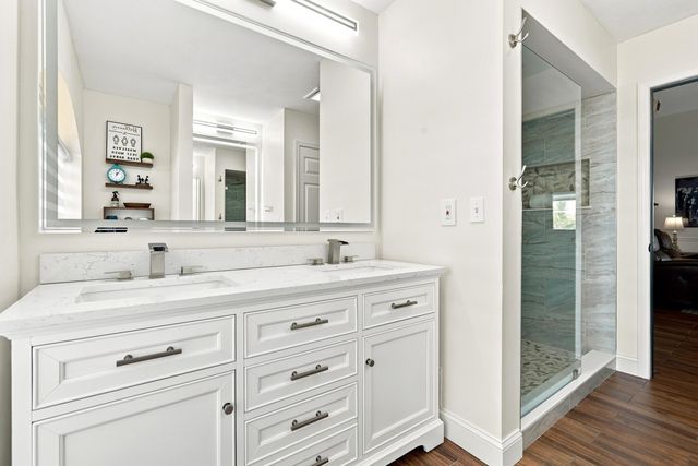 650 SE HIDDEN RIVER Drive, Port St. Lucie, Port St Lucie, FL 34983