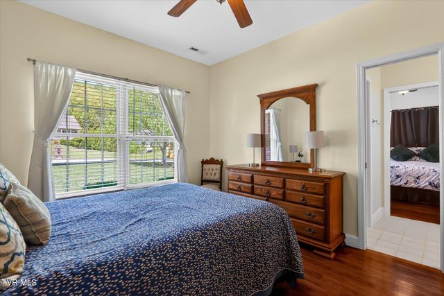 121 Sunnyfield Drive, Blountville, TN 37617