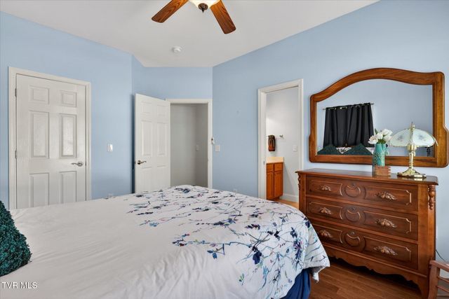 121 Sunnyfield Drive, Blountville, TN 37617