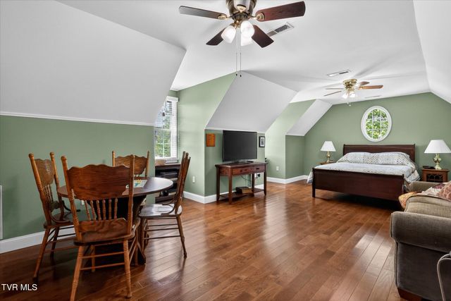 121 Sunnyfield Drive, Blountville, TN 37617