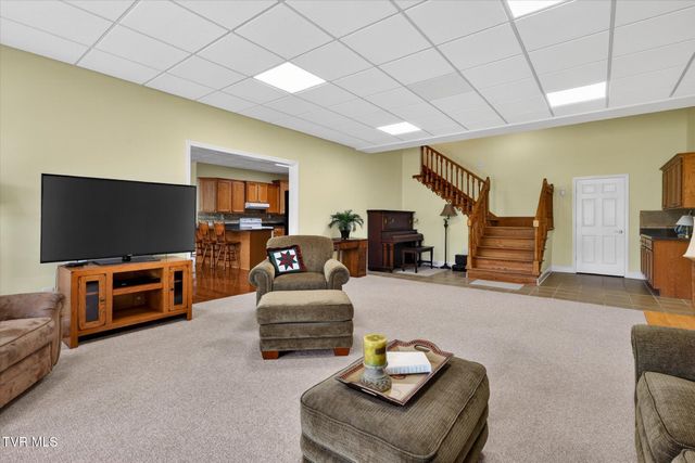 121 Sunnyfield Drive, Blountville, TN 37617
