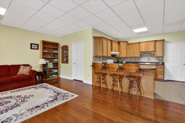 121 Sunnyfield Drive, Blountville, TN 37617