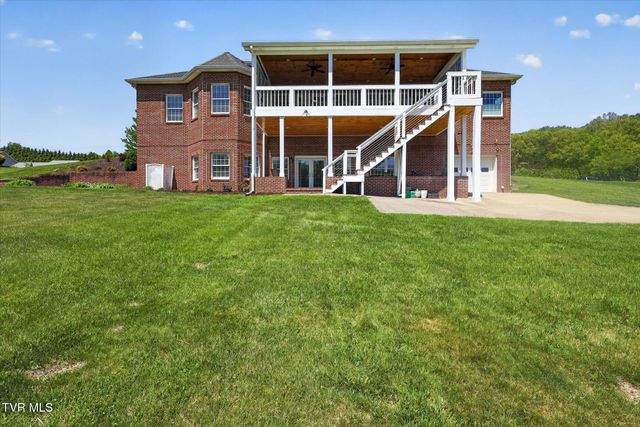 121 Sunnyfield Drive, Blountville, TN 37617
