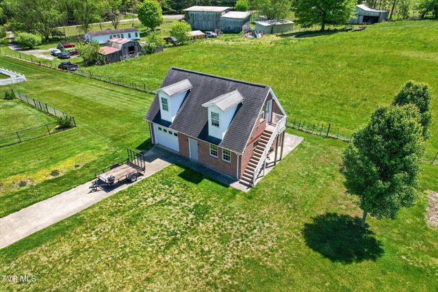 121 Sunnyfield Drive, Blountville, TN 37617