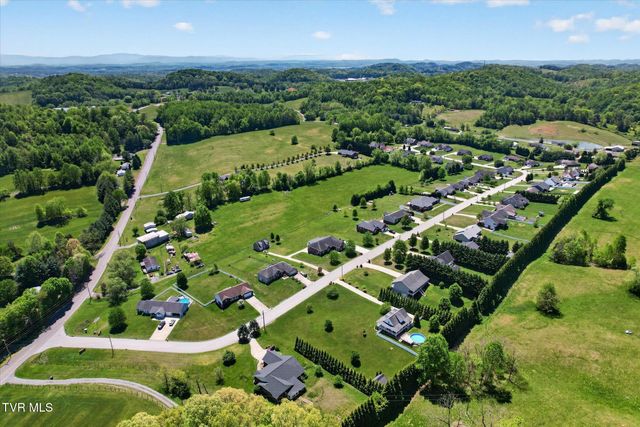 121 Sunnyfield Drive, Blountville, TN 37617